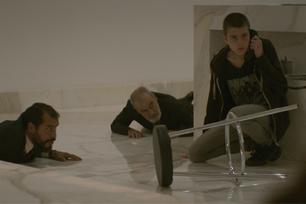 <b>bin-basli-canavar</b>