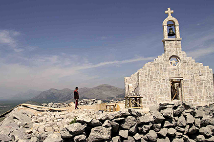 <b>kesisen hayatlar</b>