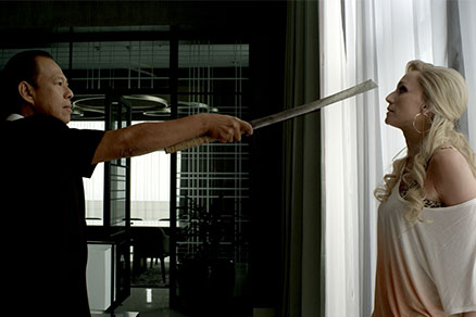 <b>sadece tanrı affeder</b>