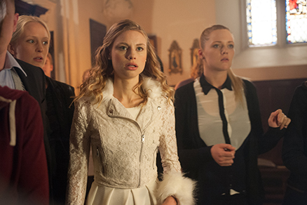 <b>vampir-akademisi</b>