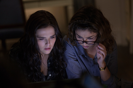 <b>vampir-akademisi</b>